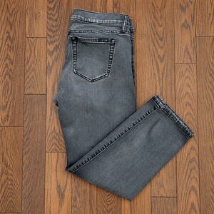 {Joe’s Jeans} gray wash straight leg jeans, 28